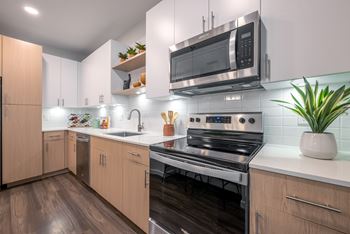Premium white quartz countertops